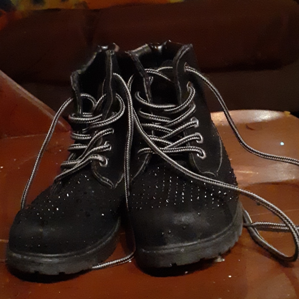 Boots - Picture 2 of 2